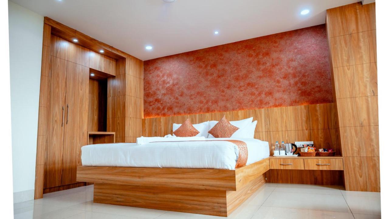 Hotel Dc Star ธาราพิธ ภายนอก รูปภาพ