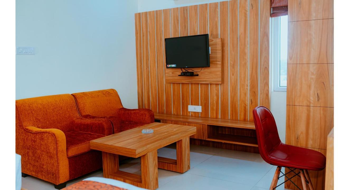 Hotel Dc Star ธาราพิธ ภายนอก รูปภาพ